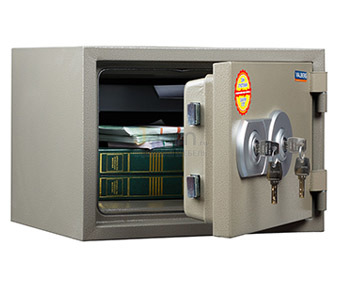 Огнестойкий сейф Сейф VALBERG FRS-30 KL